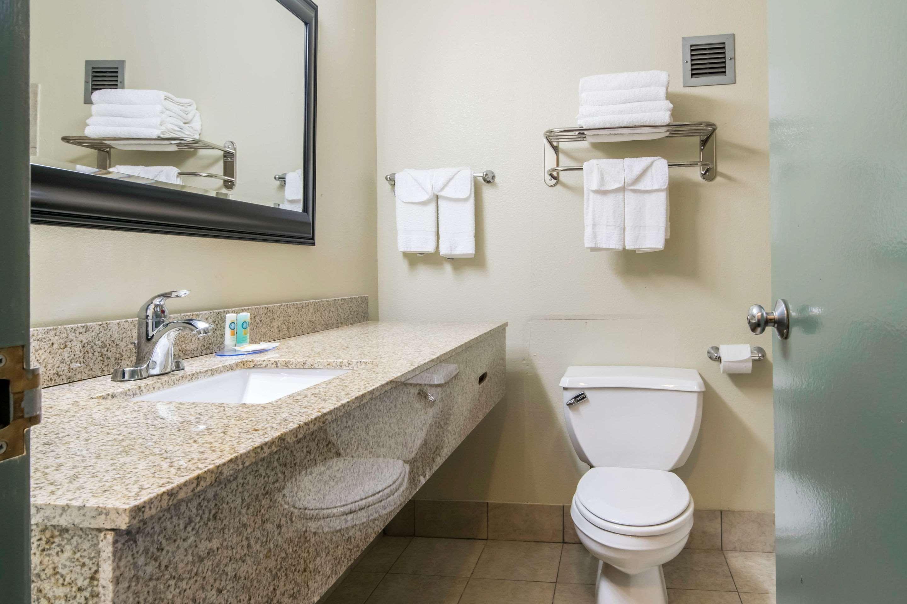 Quality Inn & Suites Horse Cave Exteriér fotografie