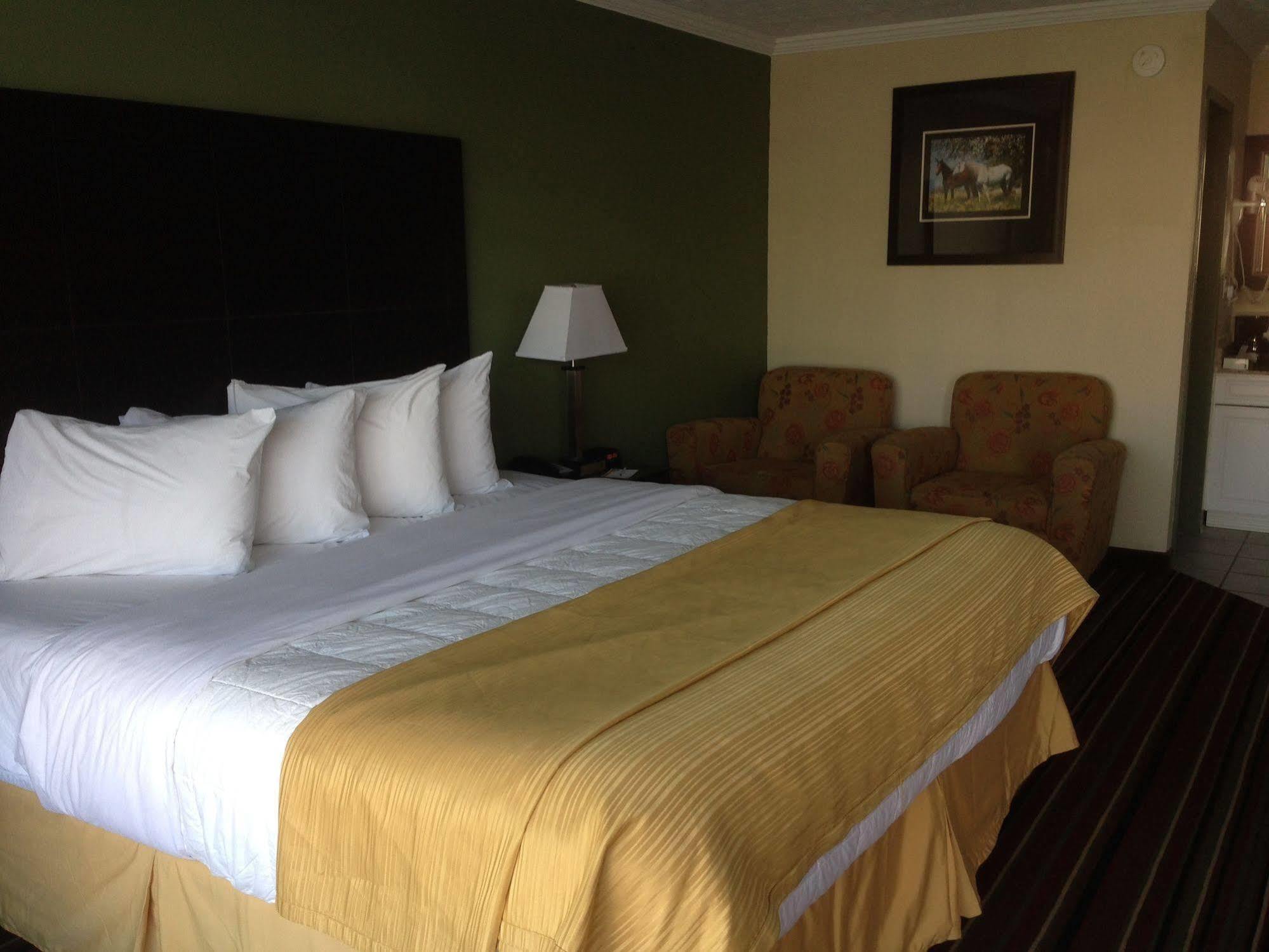Quality Inn & Suites Horse Cave Exteriér fotografie