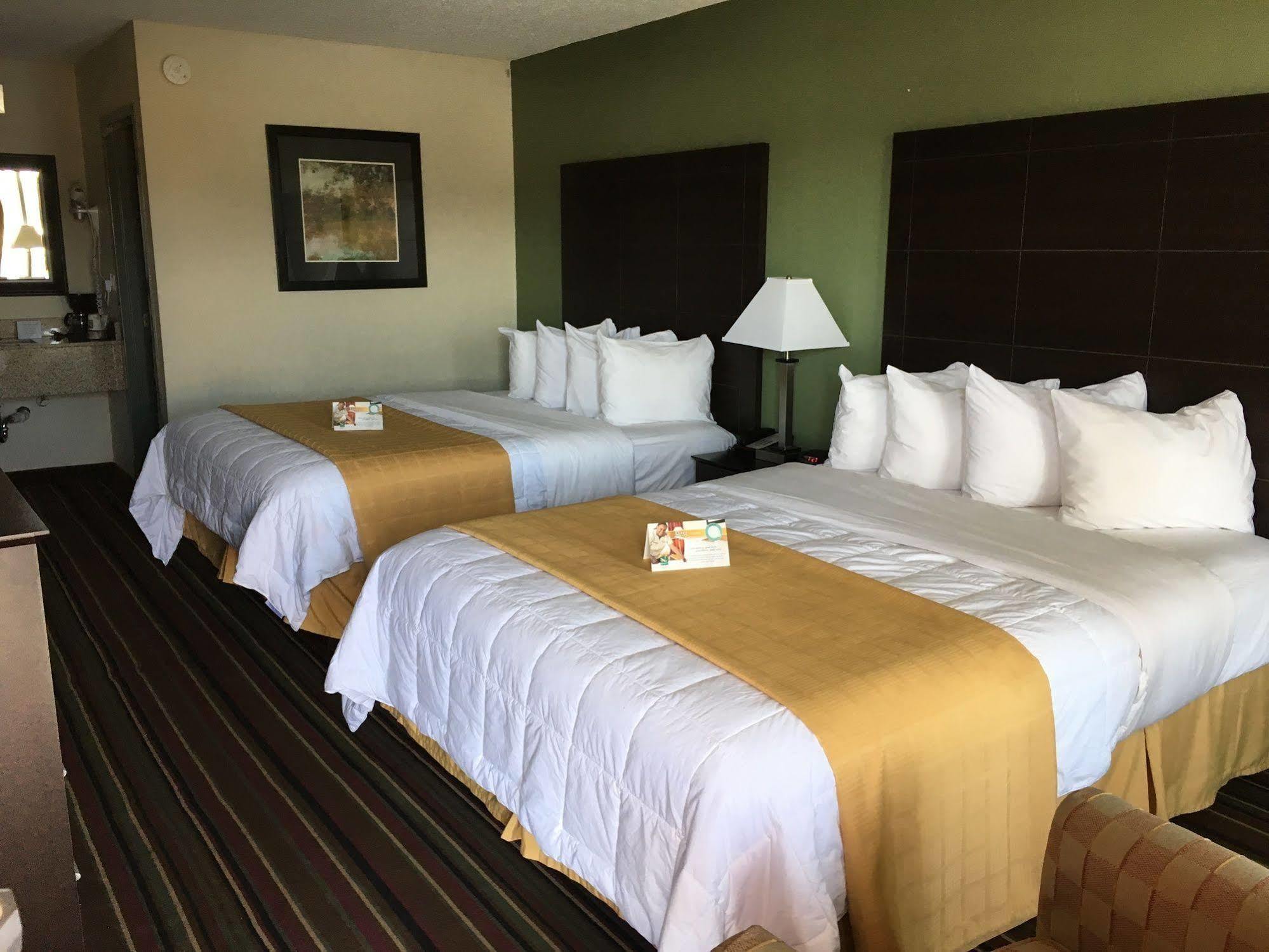 Quality Inn & Suites Horse Cave Exteriér fotografie