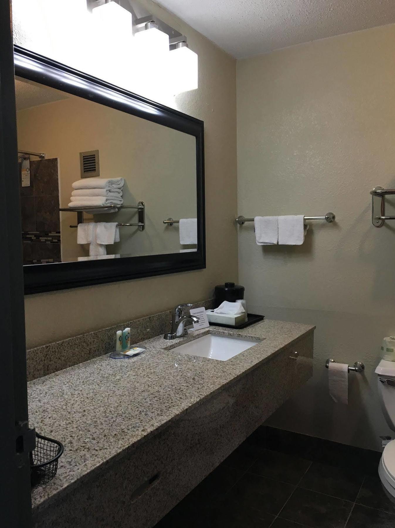 Quality Inn & Suites Horse Cave Exteriér fotografie
